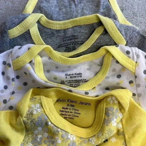 ⭐️Host Pick⭐️ Calvin Klein - 4 piece bundle. Size 0-3/3-6  month - Picture 8 of 8